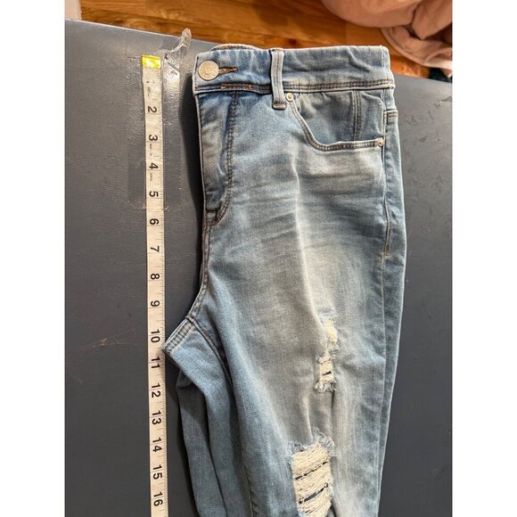 Chicos So Slimming Girlfriend Crop Jeans Chicos Sz 0 US 4 Small Light Wash sha - Picture 9 of 12